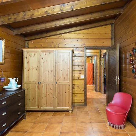 Casa Madera Vistas Mar Y Montana 別荘 *