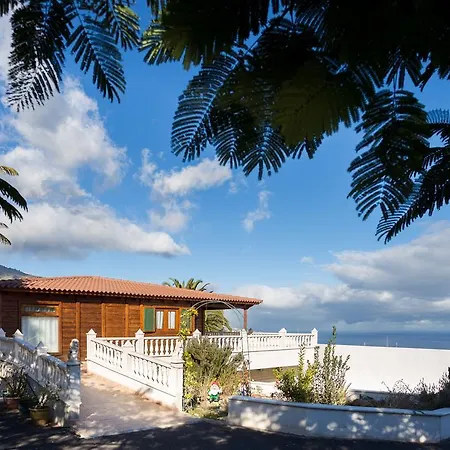 別荘 Casa Madera Vistas Mar Y Montana *