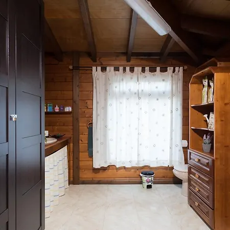Casa Madera Vistas Mar Y Montana 別荘 *